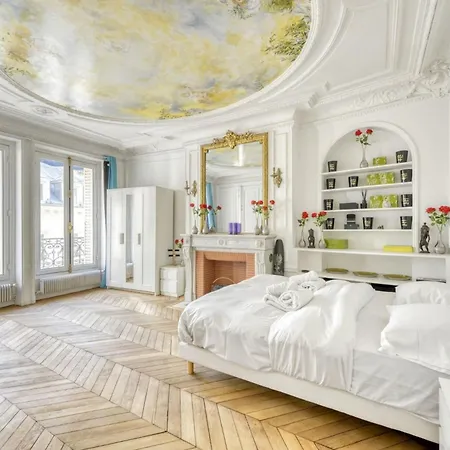 Grand Champs Elysees Haut De Gamme 6pers Metro Wifi Apartment Paris