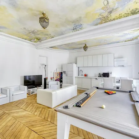 Grand Champs Elysees Haut De Gamme 6pers Metro Wifi Apartment
